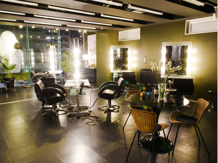 Hairdressers | The Expat's Guide to Japan