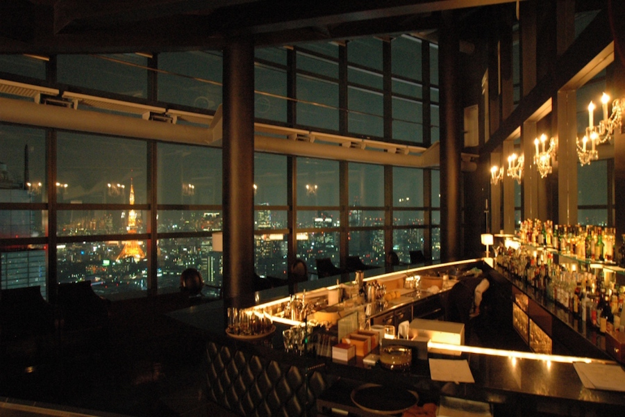 Bar & Lounge MAJESTIC | The Expat's Guide to Japan