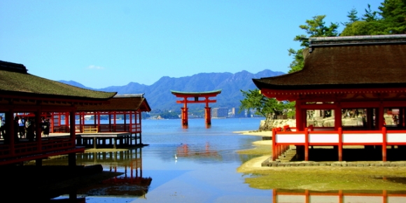 World Heritage: Itsukushima